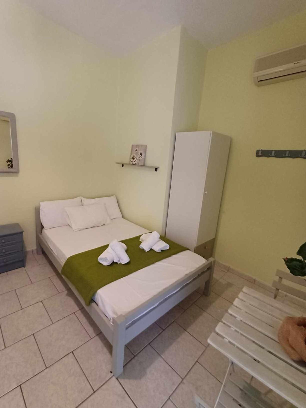 Apartamento Ta Spitakia Olympiada Exterior foto